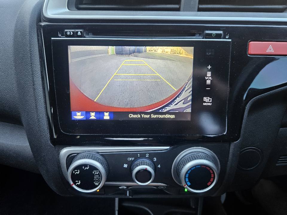 2015 Honda jazz vtec automatic low kms13.jpg